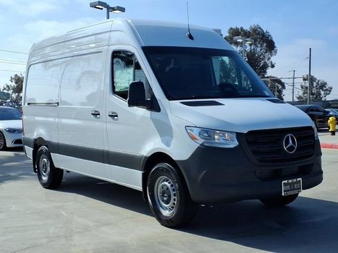 New 2026 Mercedes-Benz Sprinter 2500 image 18