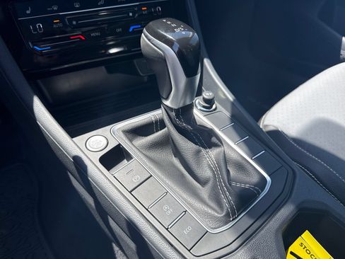 Certified 2026 Volkswagen Jetta SE FWD image 16