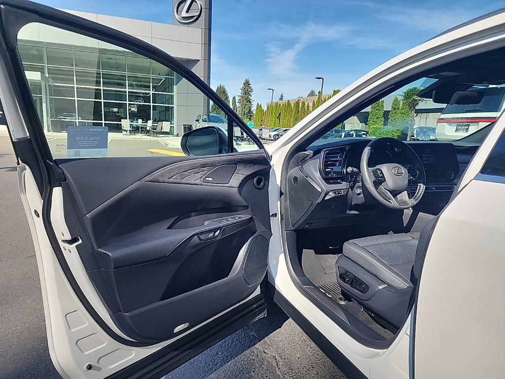 Certified 2025 Lexus RX 350 AWD w/ Convenience Package image 9