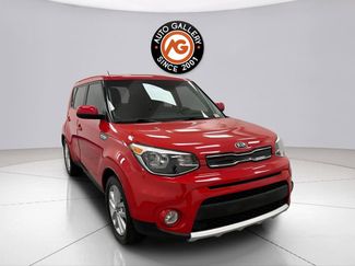 Used 2017 Kia Soul + FWD video 1