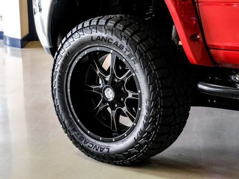 Used 2018 RAM 2500 SLT w/ Cold Weather Group AWD/4WD image 56