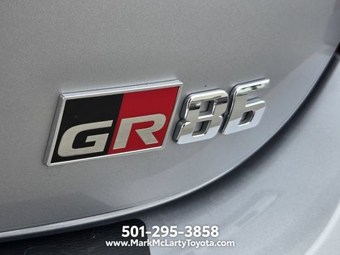 Used 2023 Toyota GR86 Premium w/ ALL Weather Mat Package (TMS) RWD image 13