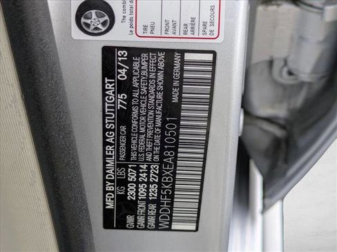 Used 2014 Mercedes-Benz E 350 Sedan image 25