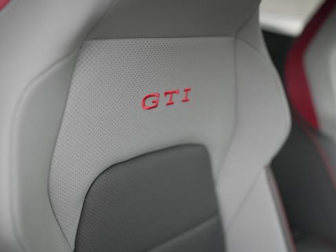 New 2025 Volkswagen GTI Autobahn image 19