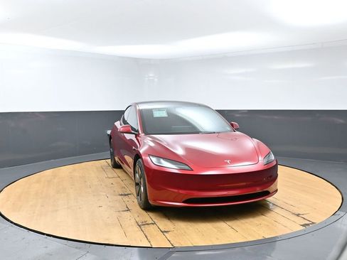 Used 2024 Tesla Model 3 Long Range AWD/4WD image 2