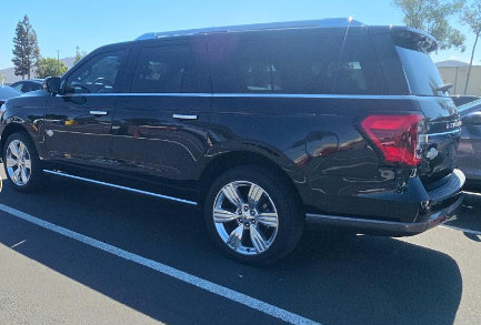 Used 2023 Ford Expedition Max King Ranch AWD/4WD image 3