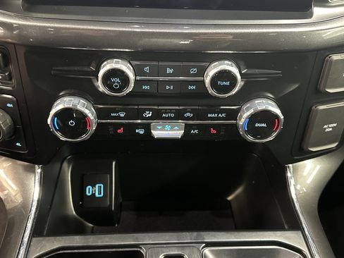 Used 2023 Ford F150 XLT w/ Equipment Group 302A High image 32