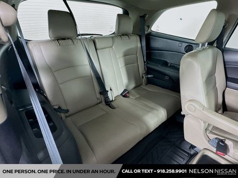 Used 2019 Honda Pilot Touring image 29