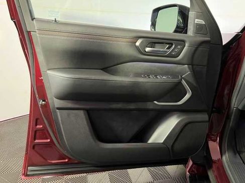 New 2026 Nissan Armada Platinum Reserve image 14