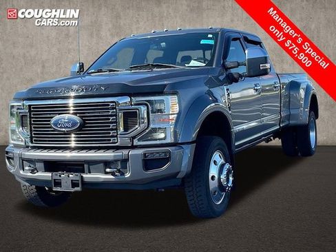 Used 2021 Ford F450 Platinum w/ FX4 Off-Road Package image 3