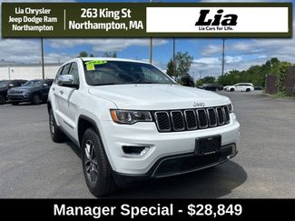 Used 2022 Jeep Grand Cherokee Limited image 1