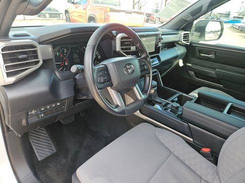 Used 2025 Toyota Tundra SR5 image 16