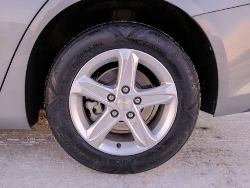 Used 2024 Chevrolet Malibu LT image 43