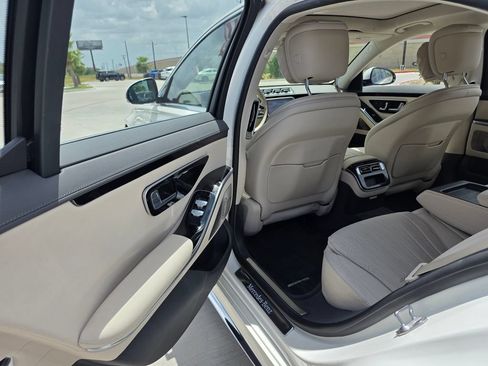 Certified 2023 Mercedes-Benz S 500 4MATIC image 12
