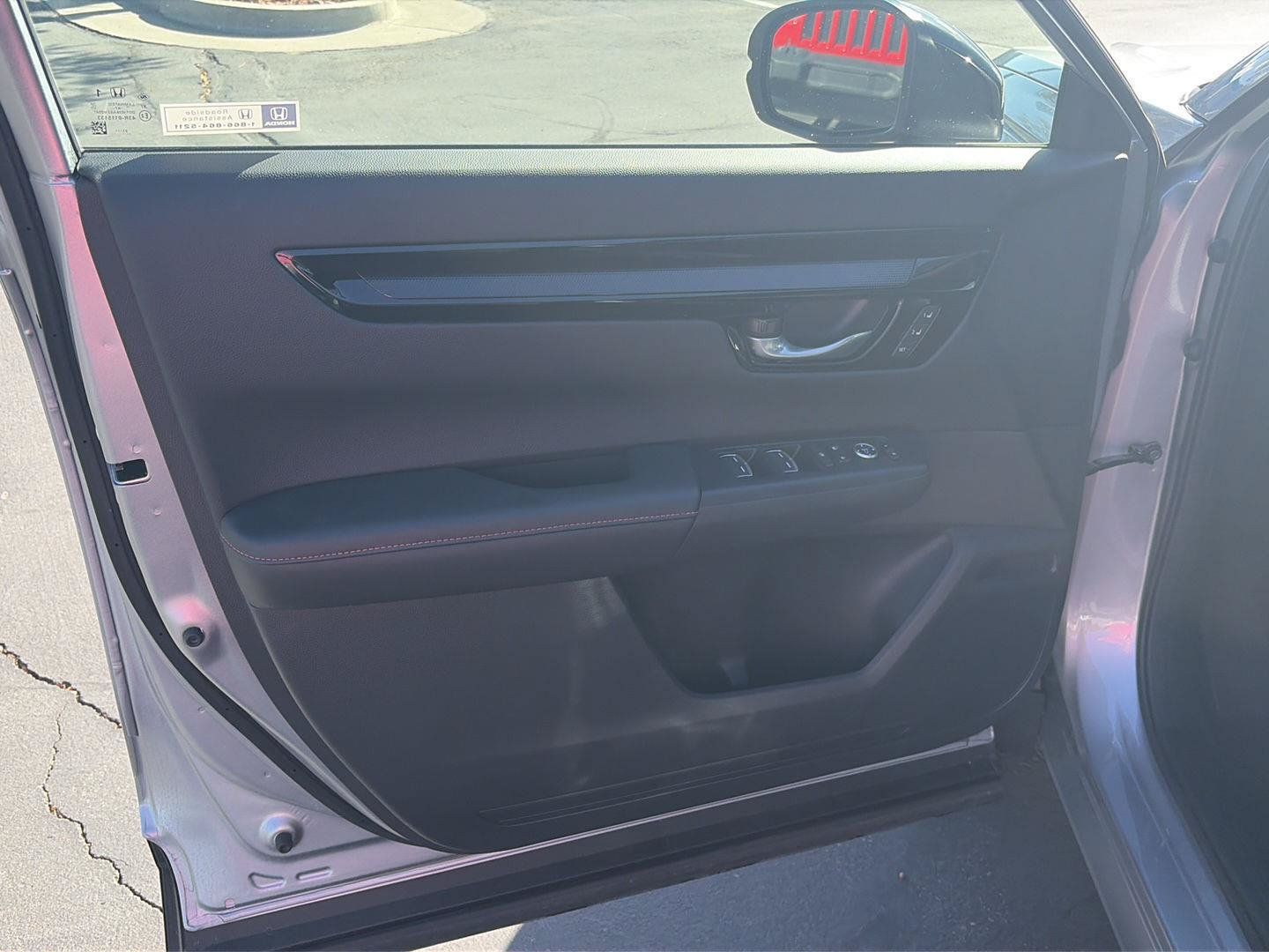 Used 2024 Honda CR-V Sport Touring image 18