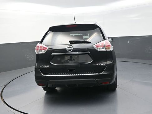 Used 2016 Nissan Rogue SV image 40