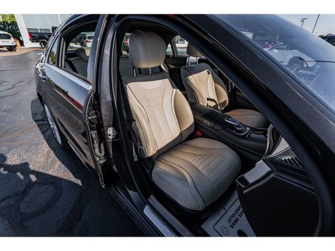 Used 2018 Mercedes-Benz S 560 4MATIC Sedan image 21