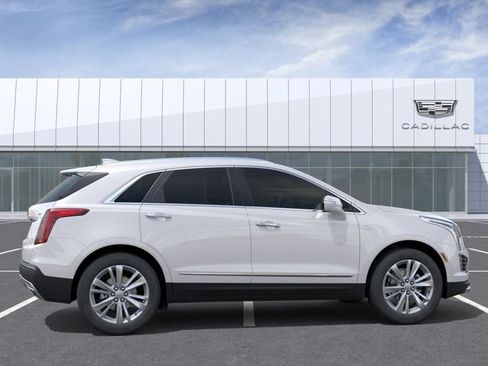 New 2026 Cadillac XT5 Premium Luxury w/ Driver Assist Package FWD image 5