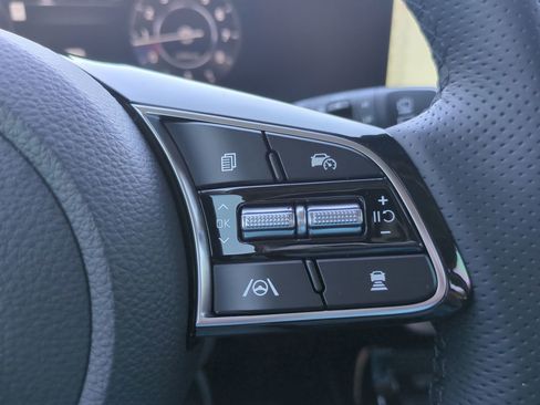 Certified 2026 Kia Seltos SX AWD/4WD image 26