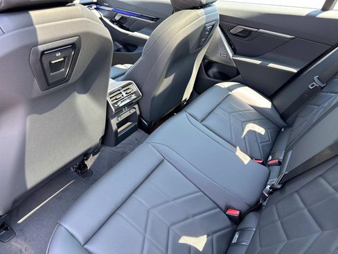 New 2026 BMW 550e xDrive AWD/4WD image 14
