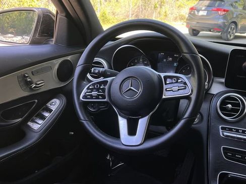 Used 2019 Mercedes-Benz C 300 Sedan image 18