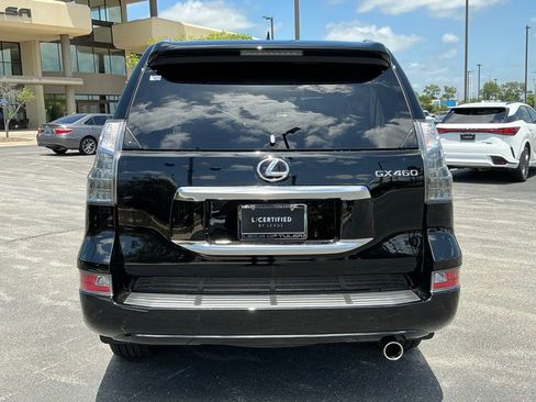 Certified 2023 Lexus GX 460 Luxury w/ Accessory Package AWD/4WD image 4