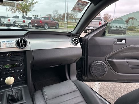 Used 2007 Ford Mustang GT Premium image 49