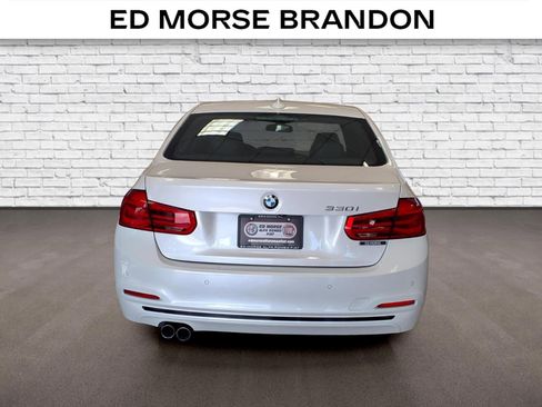 Used 2018 BMW 330i Sedan RWD image 4
