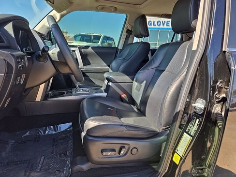 Used 2020 Toyota 4Runner Limited image 17