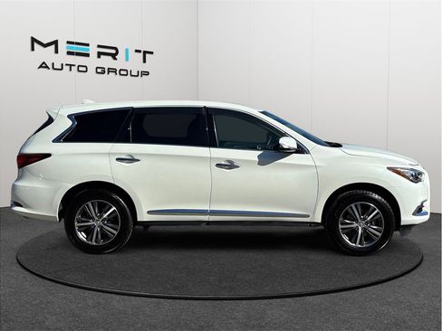 Used 2020 INFINITI QX60 Pure image 10