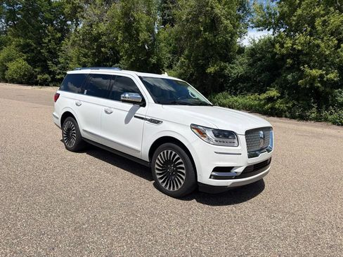 Used 2021 Lincoln Navigator Black Label AWD/4WD image 15