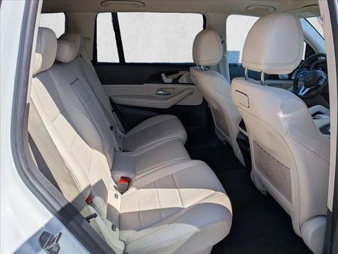 Used 2020 Mercedes-Benz GLS 450 4MATIC image 22