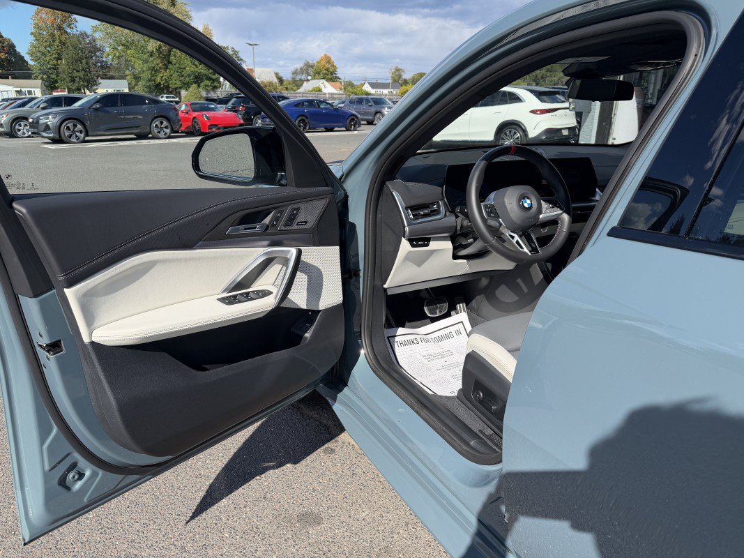 Used 2026 BMW X2 M35i AWD/4WD image 14