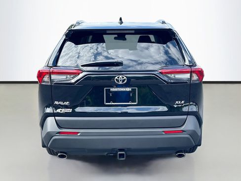 Used 2025 Toyota RAV4 XLE w/ Convenience Package AWD/4WD image 6