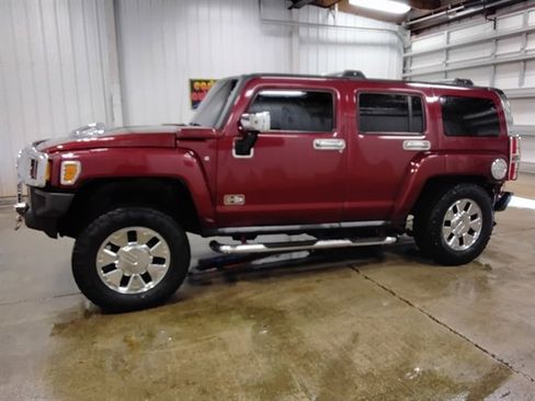 Used 2007 HUMMER H3 image 5