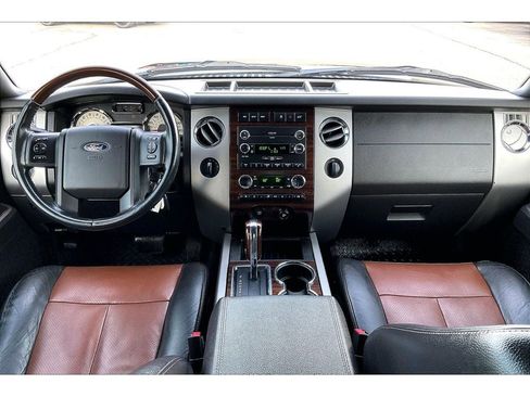 Used 2008 Ford Expedition EL Limited image 17