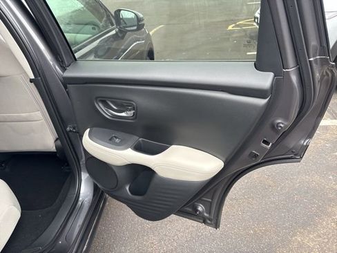 Used 2026 Honda HR-V LX image 9