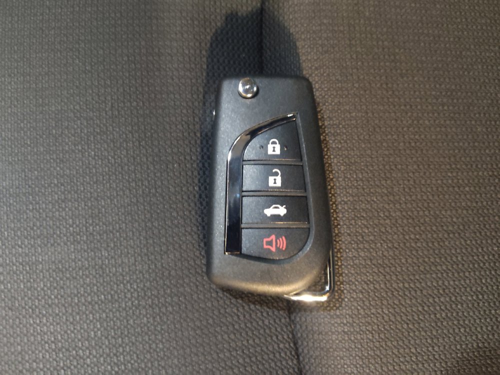 Used 2021 Toyota Corolla LE FWD image 32