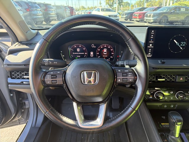 Used 2024 Honda Accord Touring image 12