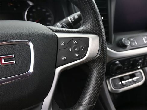 Used 2023 GMC Acadia SLE w/ Driver Convenience Package image 34