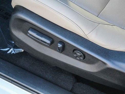 Used 2020 Honda CR-V EX-L image 23