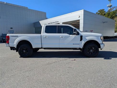 Used 2021 Ford F350 Lariat image 12
