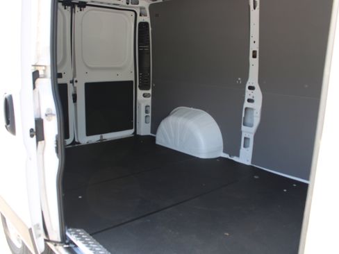 Used 2023 RAM ProMaster 1500 w/ Convenience Group FWD image 10