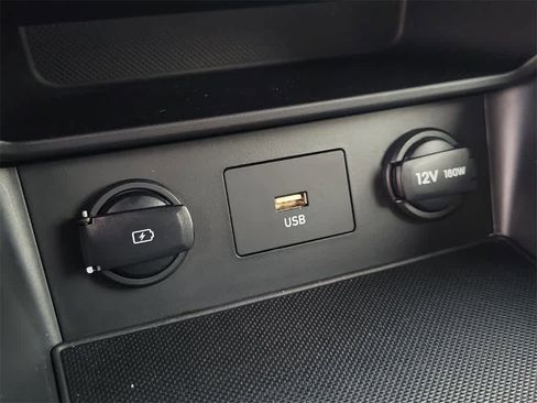 Used 2023 Hyundai Kona SEL image 30