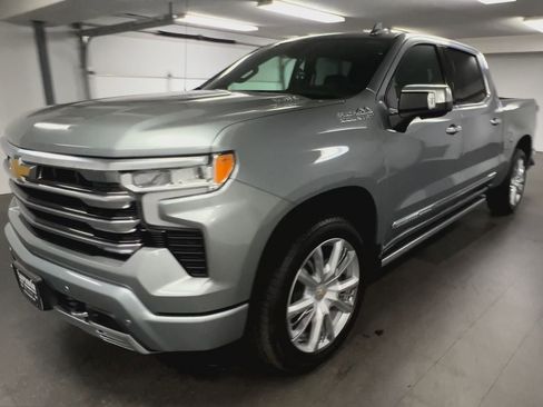 Certified 2025 Chevrolet Silverado 1500 High Country image 40