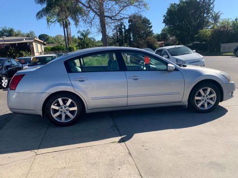 Used 2004 Nissan Maxima 3.5 SL w/ Driver Preferred Pkg image 7