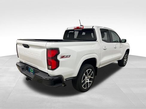 Certified 2023 Chevrolet Colorado Z71 w/ Z71 Convenience Package 2 AWD/4WD image 9
