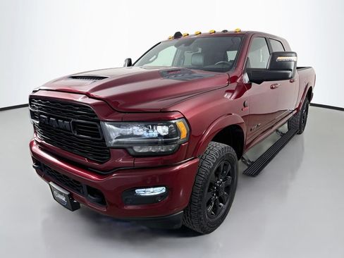 Used 2023 RAM 2500 Limited AWD/4WD image 3