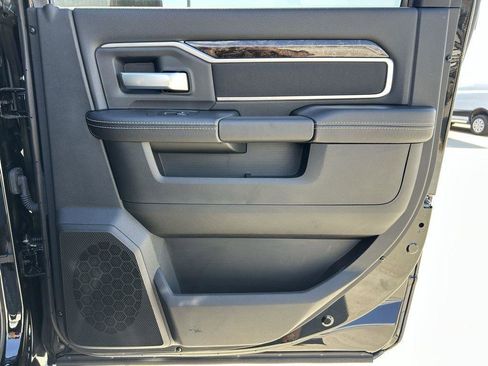 New 2025 RAM 2500 Big Horn image 33