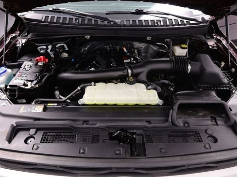 Used 2024 Ford Expedition XLT RWD image 36